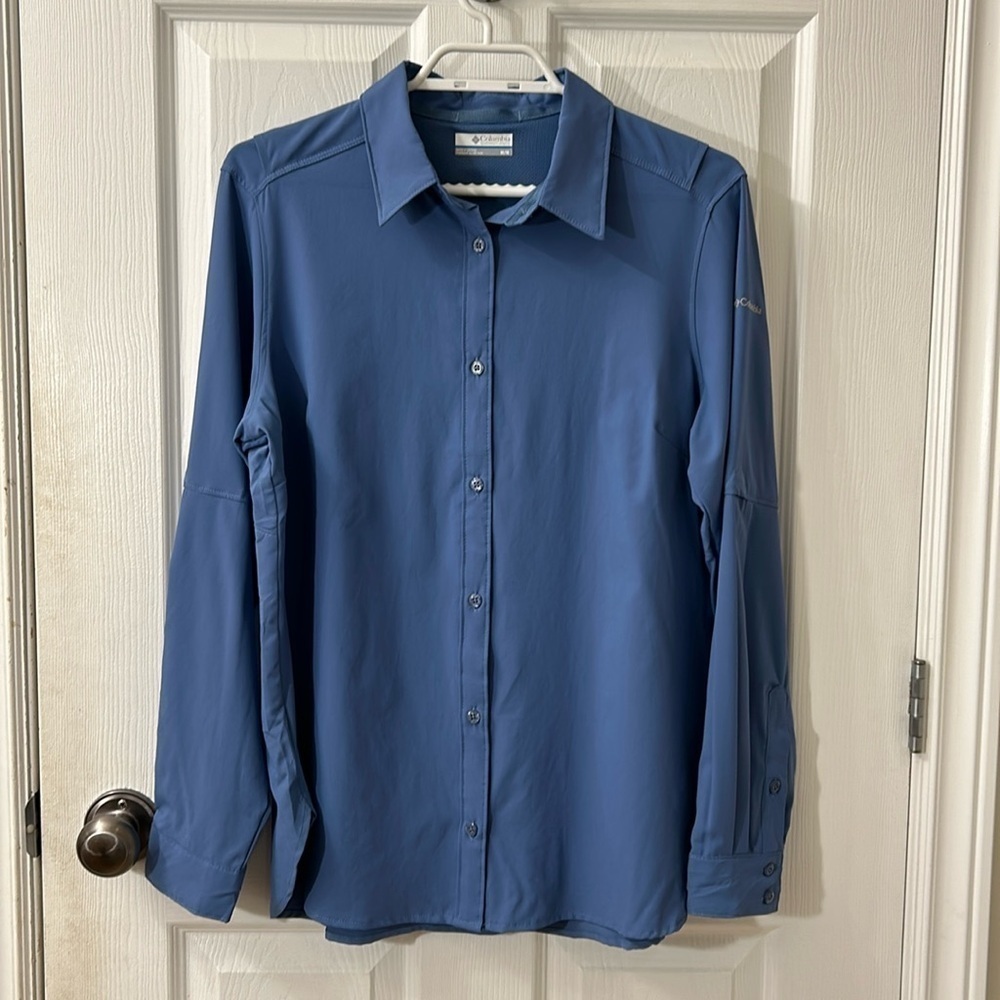 Columbia Men’s Medium Blue Omni-Wick Button Front Hiking Fishing Shirt Vented